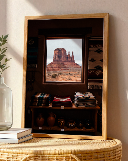 A window West - Frame